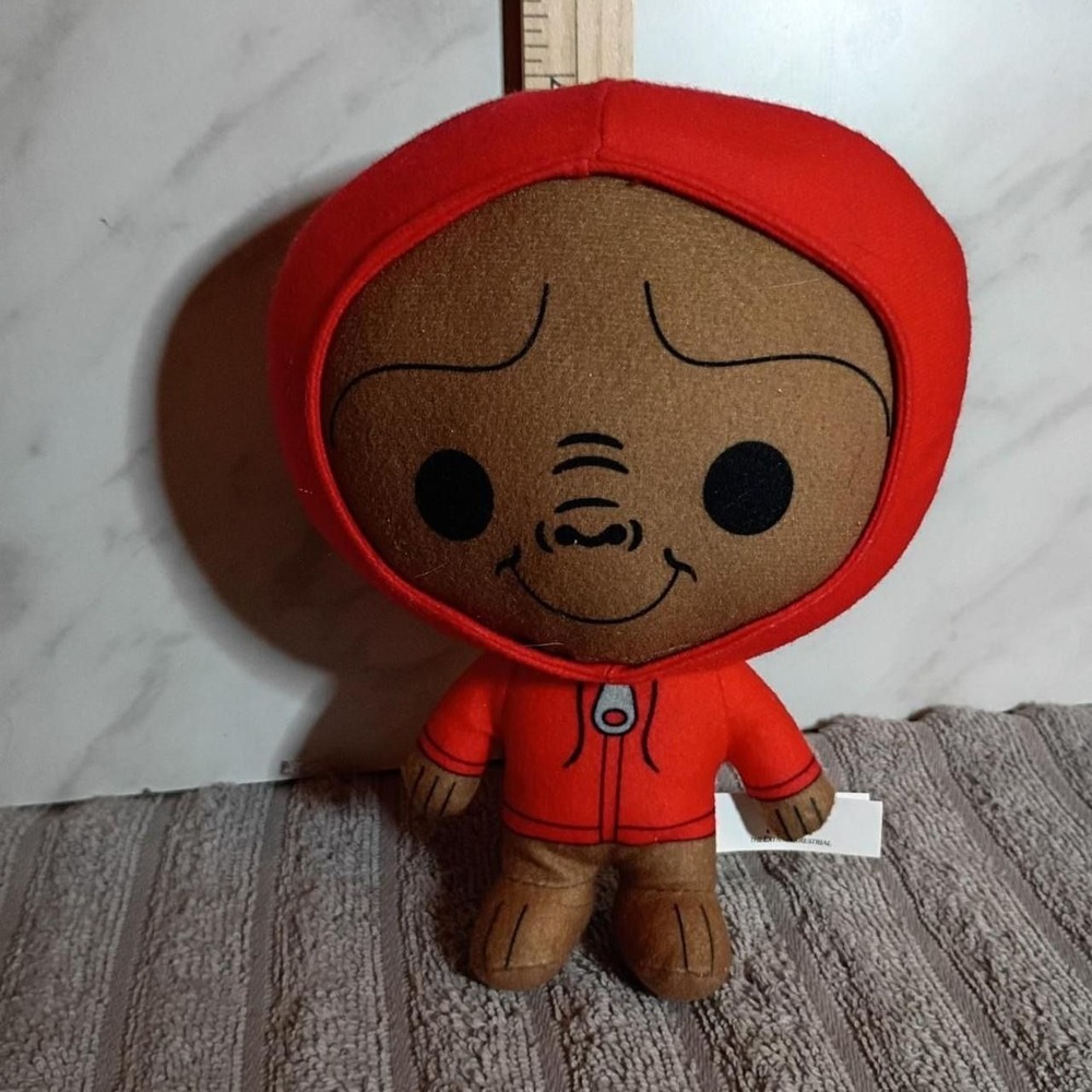 Red hoodie plush E.T. plush doll